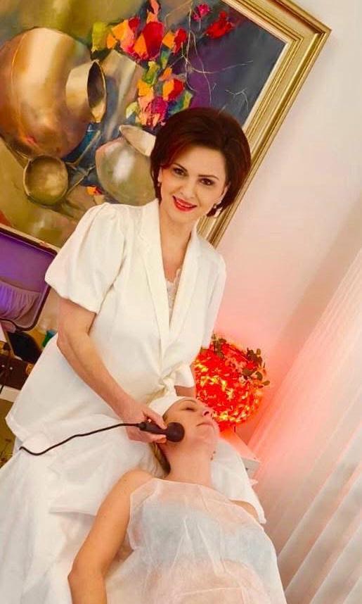 NEOS VOUCHER – ROYAL BEAUTY RITUAL A premium experience for the face, neck, and décolleté